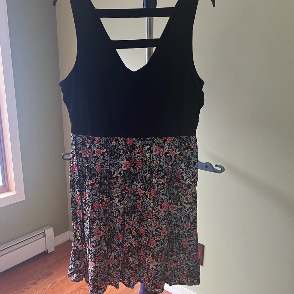 Torrid Floral Sleeveless Dress